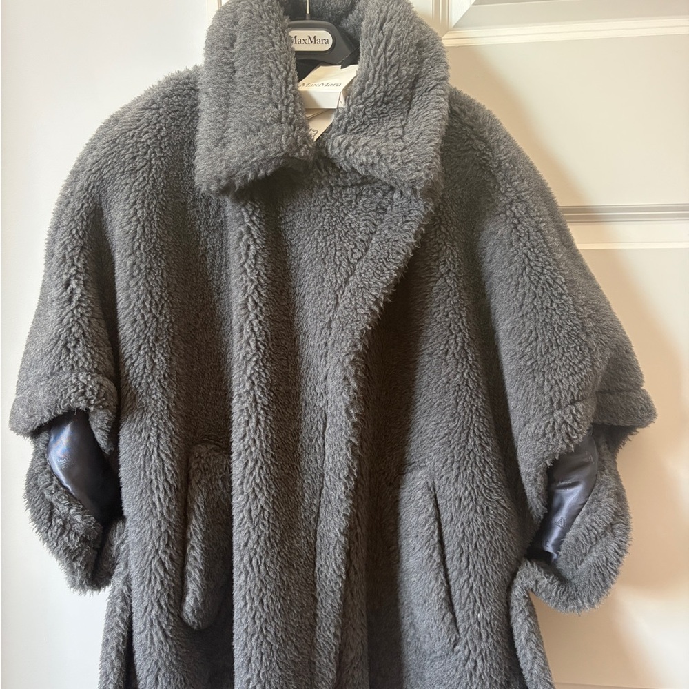 Max Mara Teddy Cape